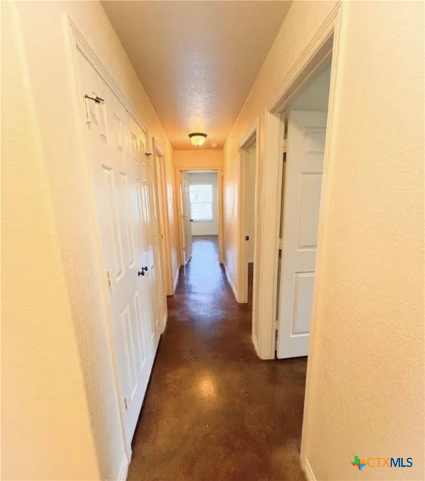 614 Karey Drive B Property Photo 7