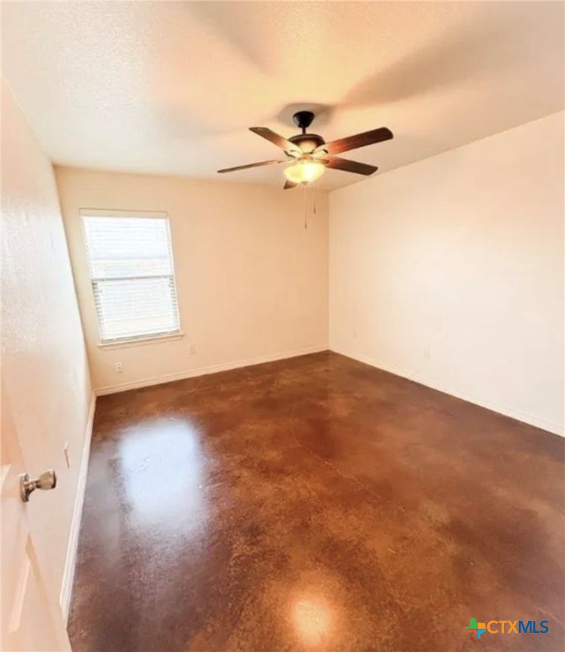 614 Karey Drive B Property Photo 8