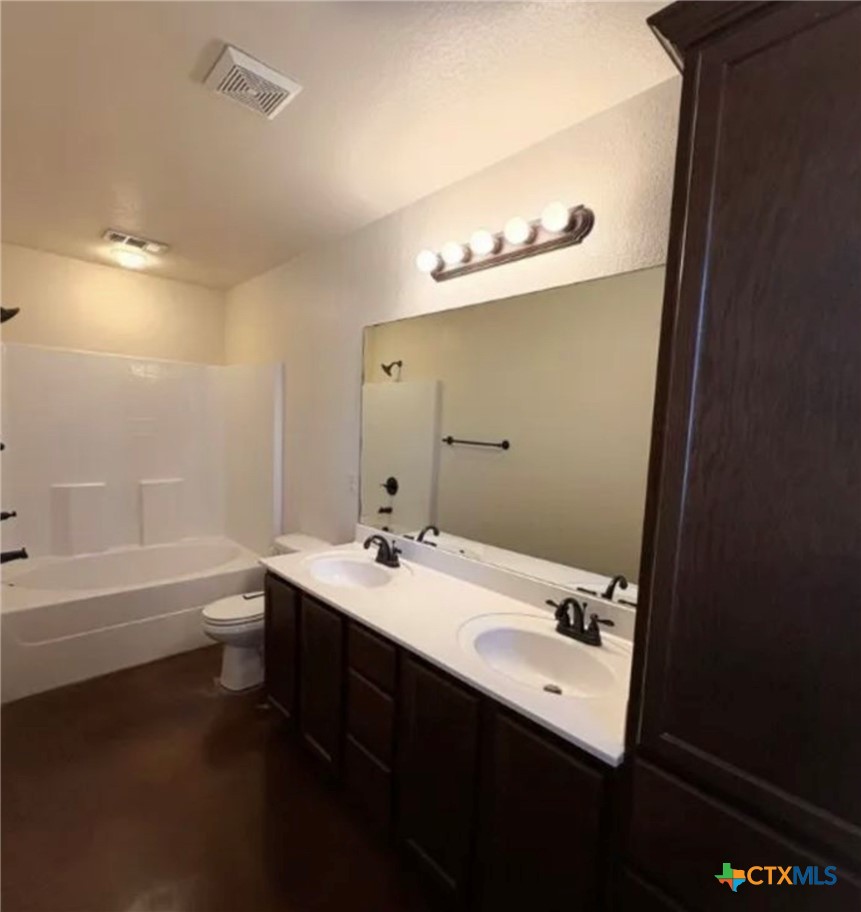 614 Karey Drive B Property Photo 13