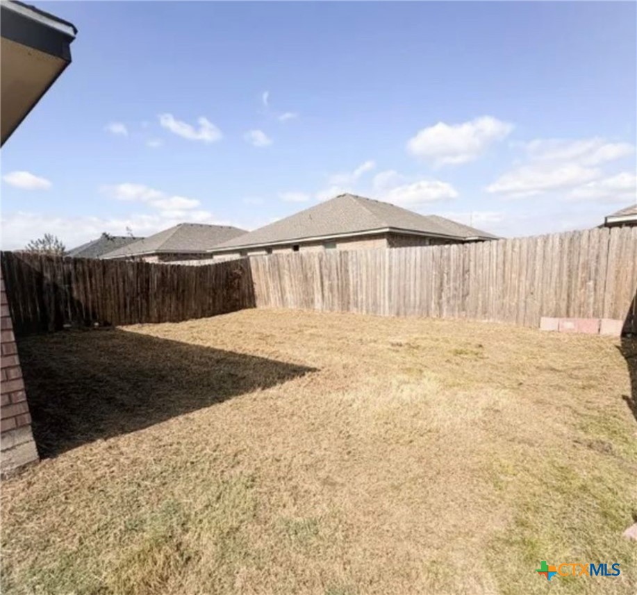 614 Karey Drive B Property Photo 16