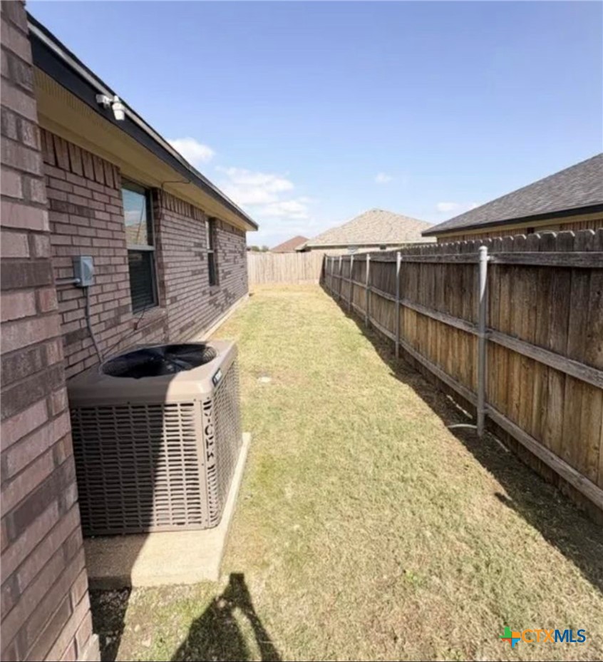 614 Karey Drive B Property Photo 17