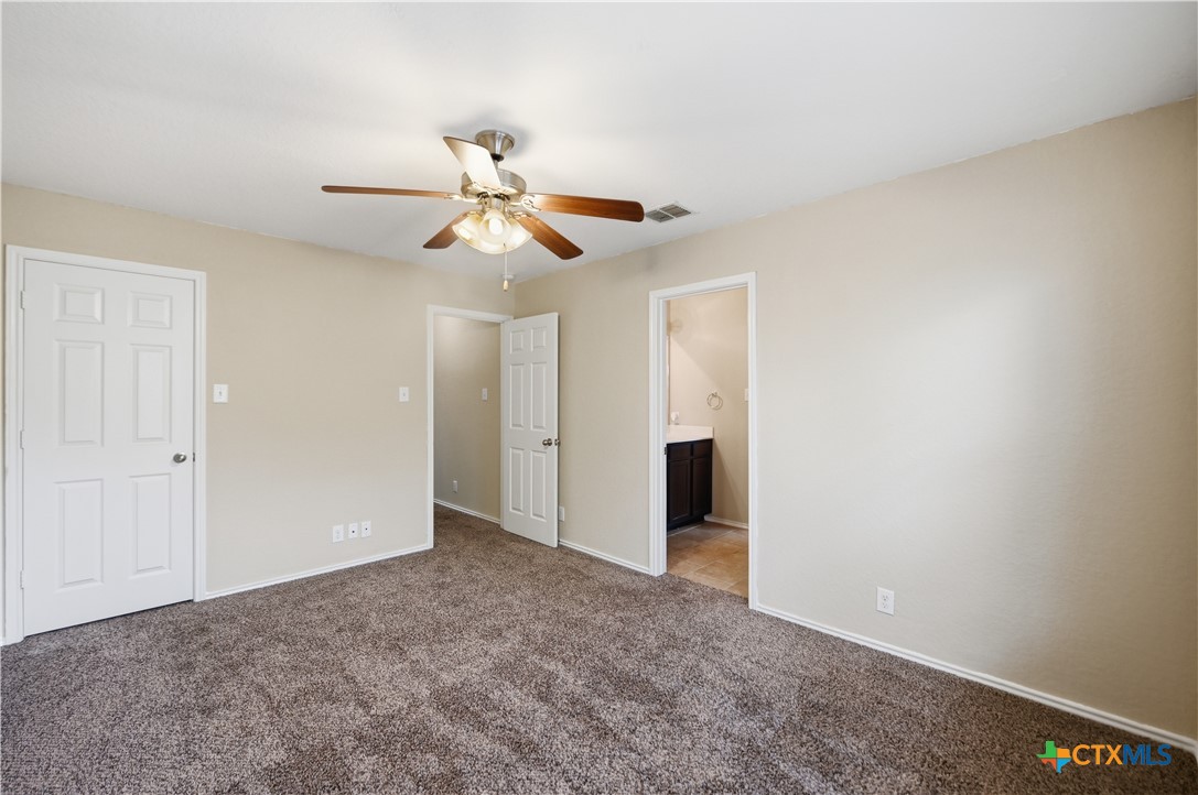 133 Finch Knoll Property Photo 33