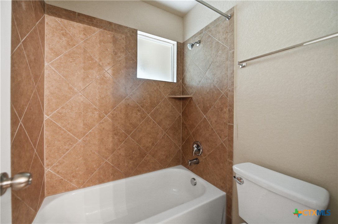 133 Finch Knoll Property Photo 37