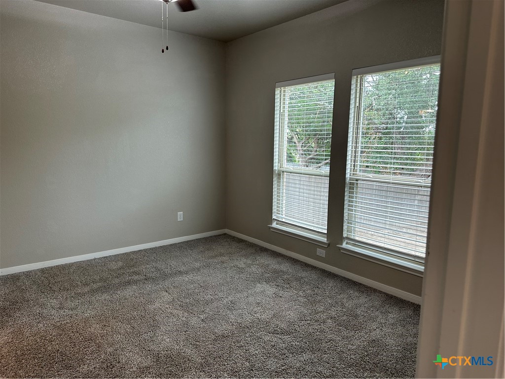5139 Dickinson Loop Property Photo 10