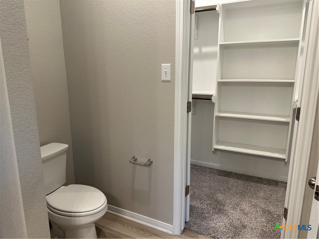 5139 Dickinson Loop Property Photo 14