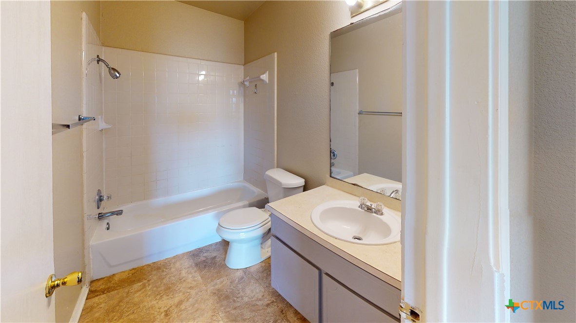 4302 Jeff Scott Drive C Property Photo 11