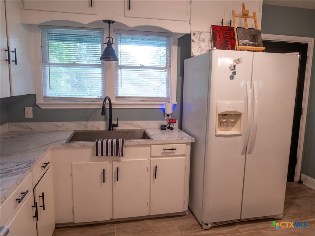 1805 E Crestwood Drive Property Photo 15