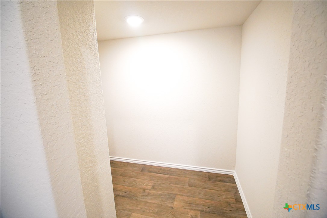 472 Desert Willow Property Photo 11