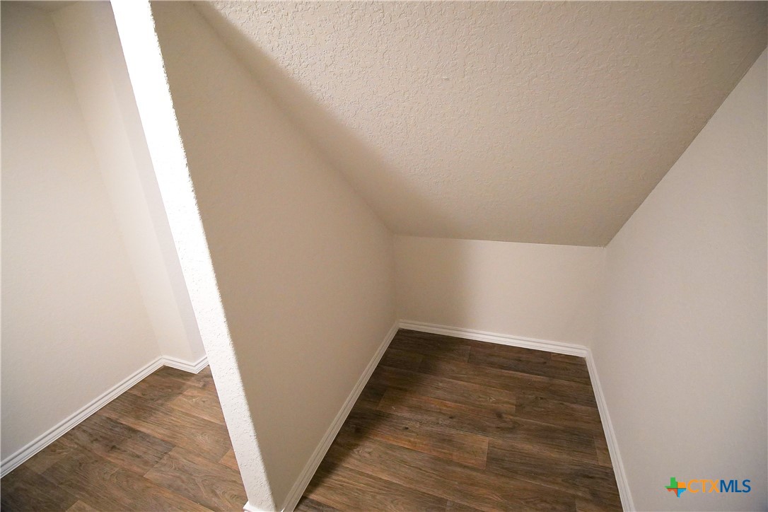 472 Desert Willow Property Photo 13