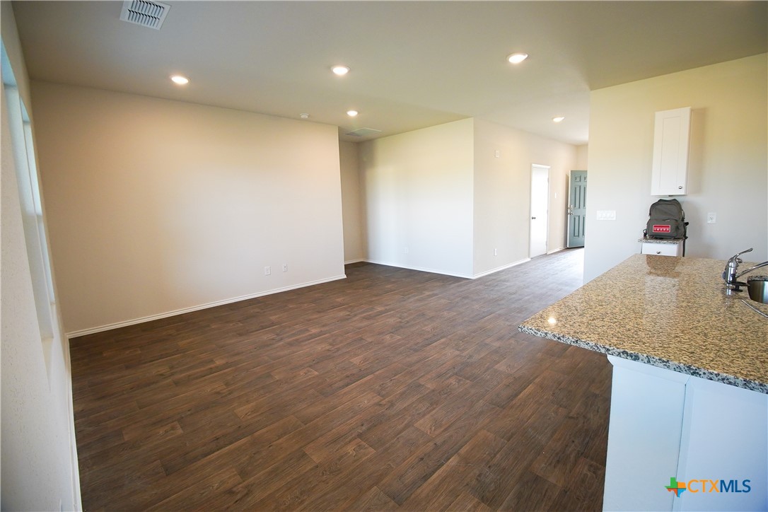 472 Desert Willow Property Photo 20