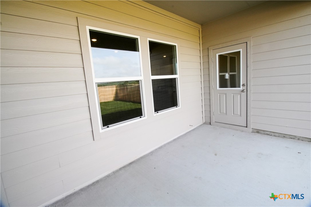472 Desert Willow Property Photo 23