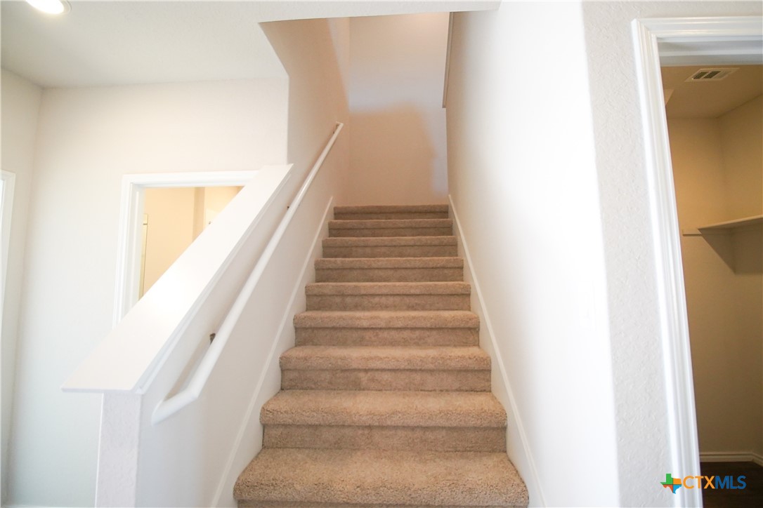 472 Desert Willow Property Photo 35