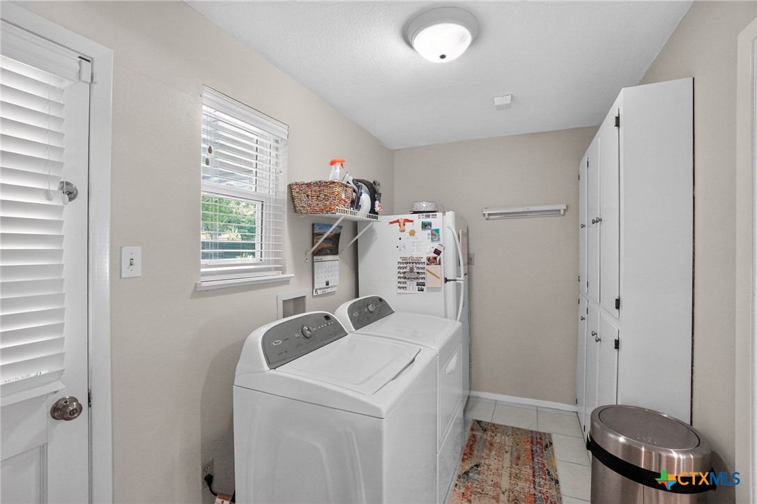 1622 Twin Island Drive Property Photo 27