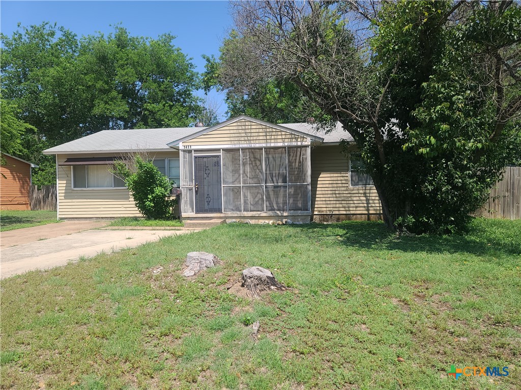1411 Redondo Drive Property Photo 1