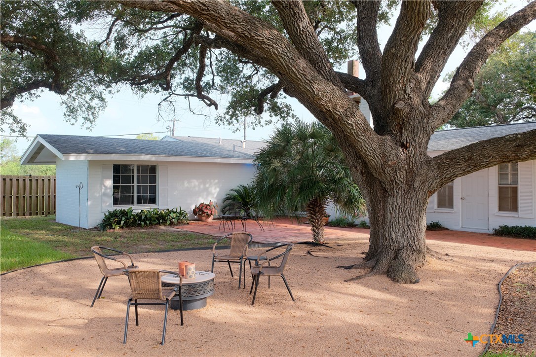 175 Fm 136 Property Photo 2