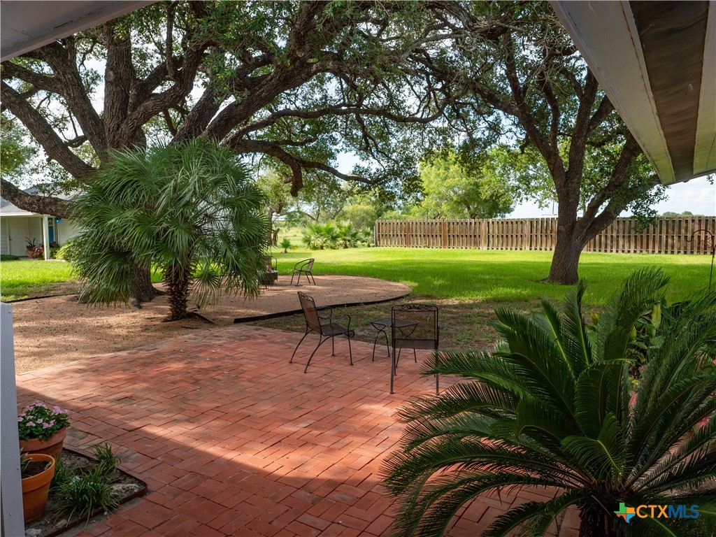 175 Fm 136 Property Photo 7