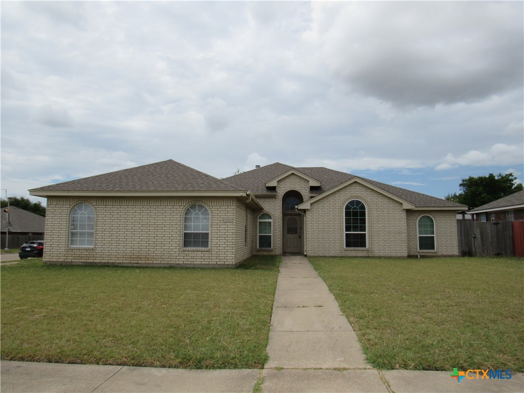 4800 Michael Drive Property Photo 1