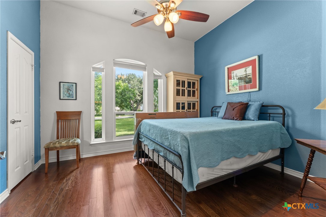 2700 Pearce Road Property Photo 19