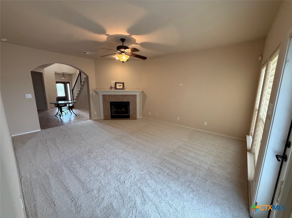 976 Parkview Drive Property Photo 5
