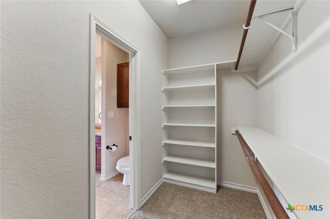 976 Parkview Drive Property Photo 20