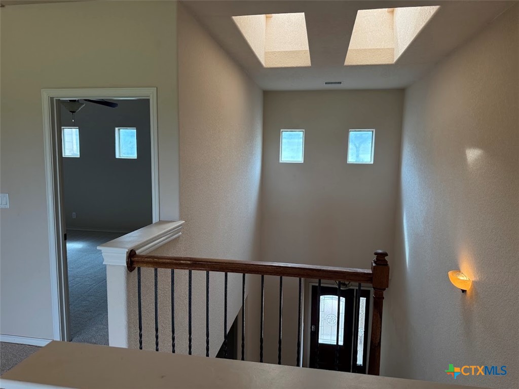 976 Parkview Drive Property Photo 26