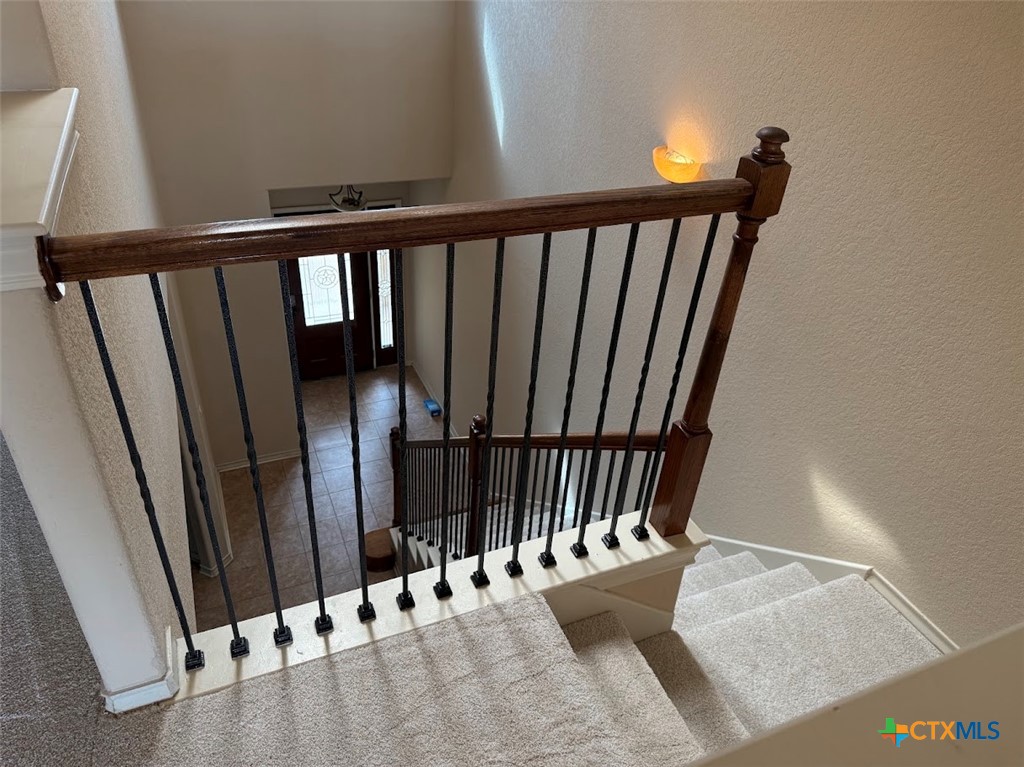 976 Parkview Drive Property Photo 27