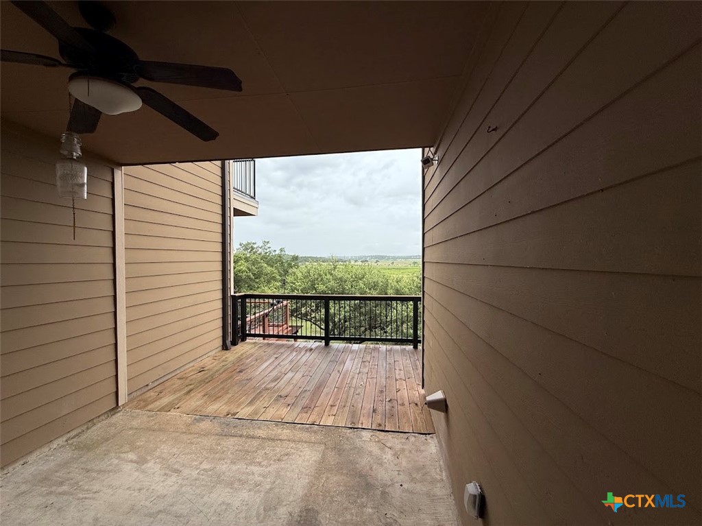 976 Parkview Drive Property Photo 33