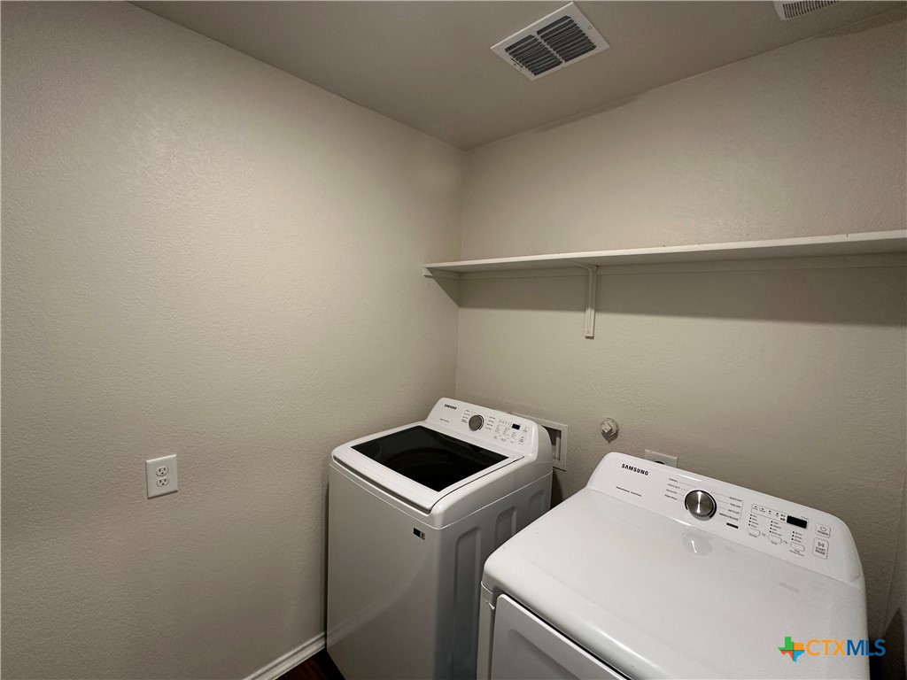 837 Indigo Way Property Photo 8