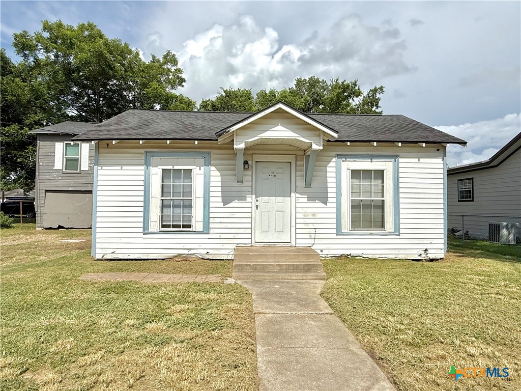 1006 N Goldman Street Property Photo 2