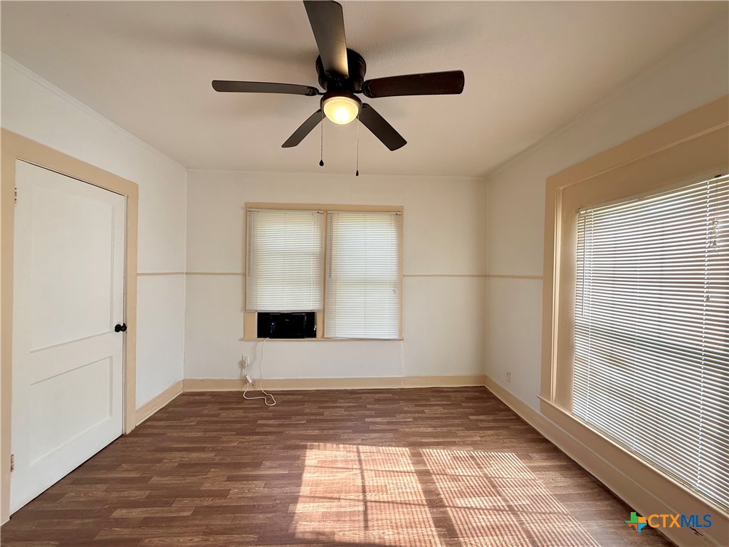 1006 N Goldman Street Property Photo 5