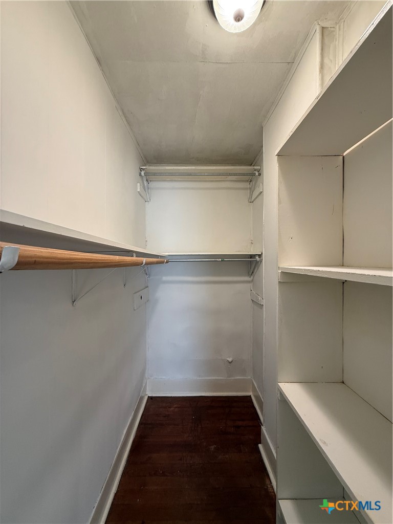 1006 N Goldman Street Property Photo 13