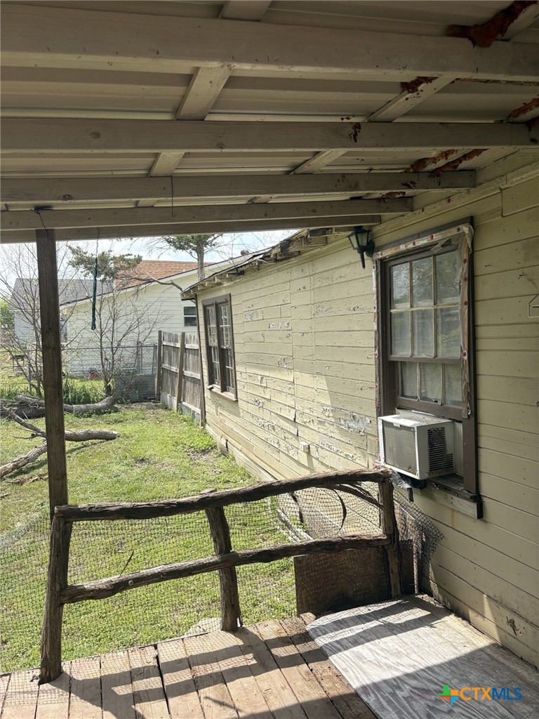 117 Paul Street Property Photo 5