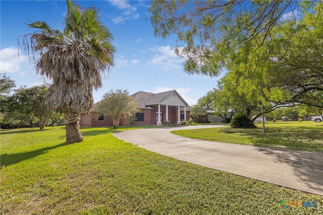 438 Westpark Avenue Property Photo 2