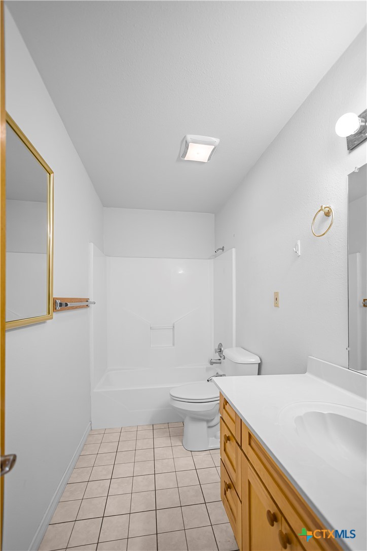 438 Westpark Avenue Property Photo 17