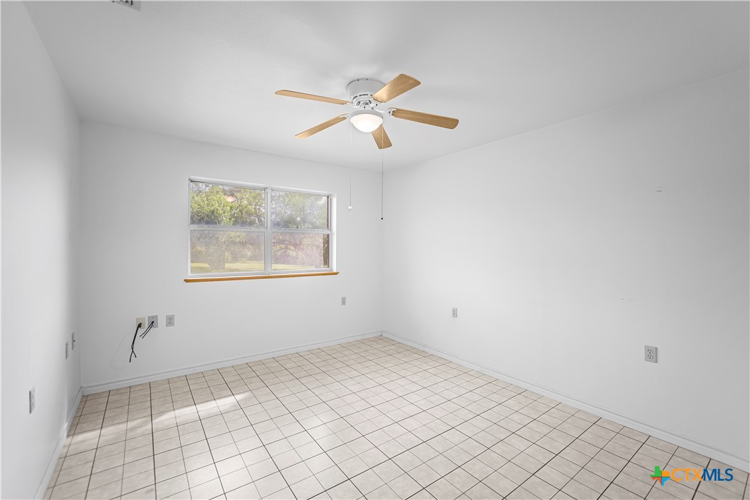 438 Westpark Avenue Property Photo 18