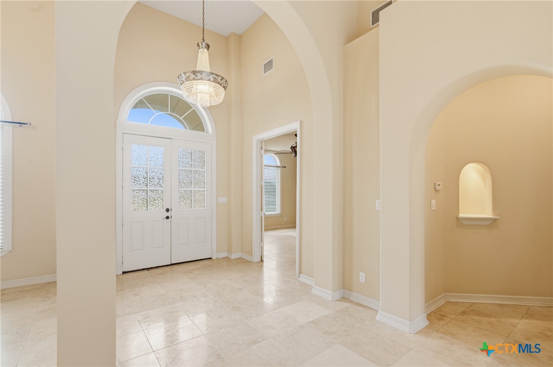 48 Post Oak Run Property Photo 7