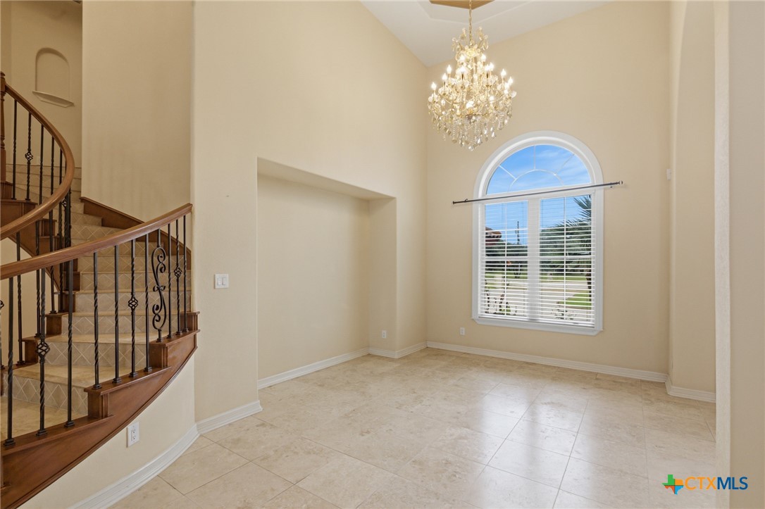 48 Post Oak Run Property Photo 10