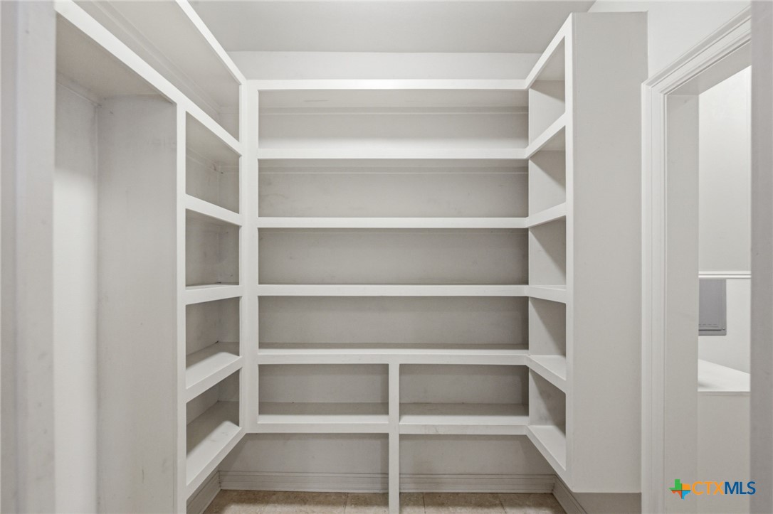 48 Post Oak Run Property Photo 18