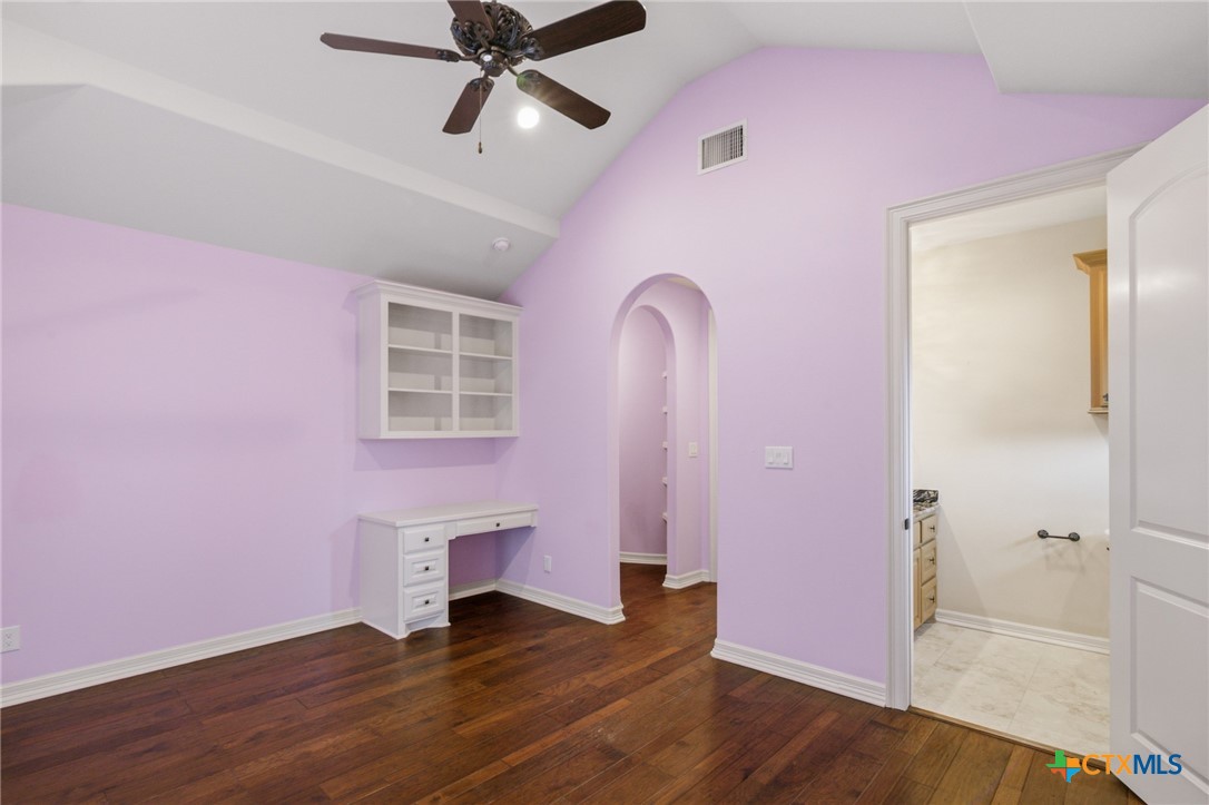 48 Post Oak Run Property Photo 32