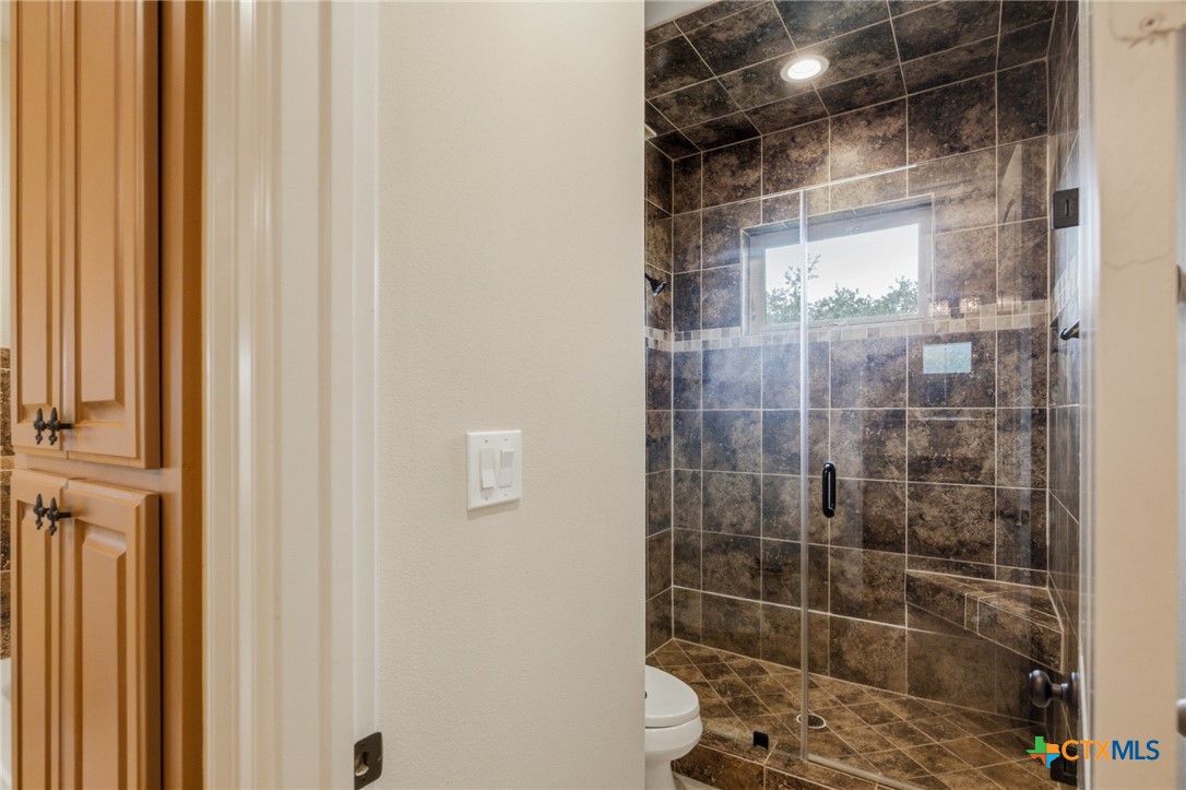 48 Post Oak Run Property Photo 37