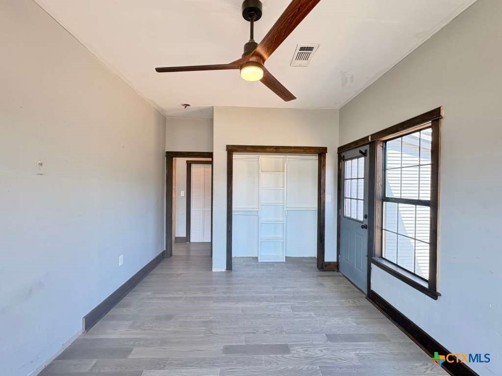 134 E North Street Property Photo 30