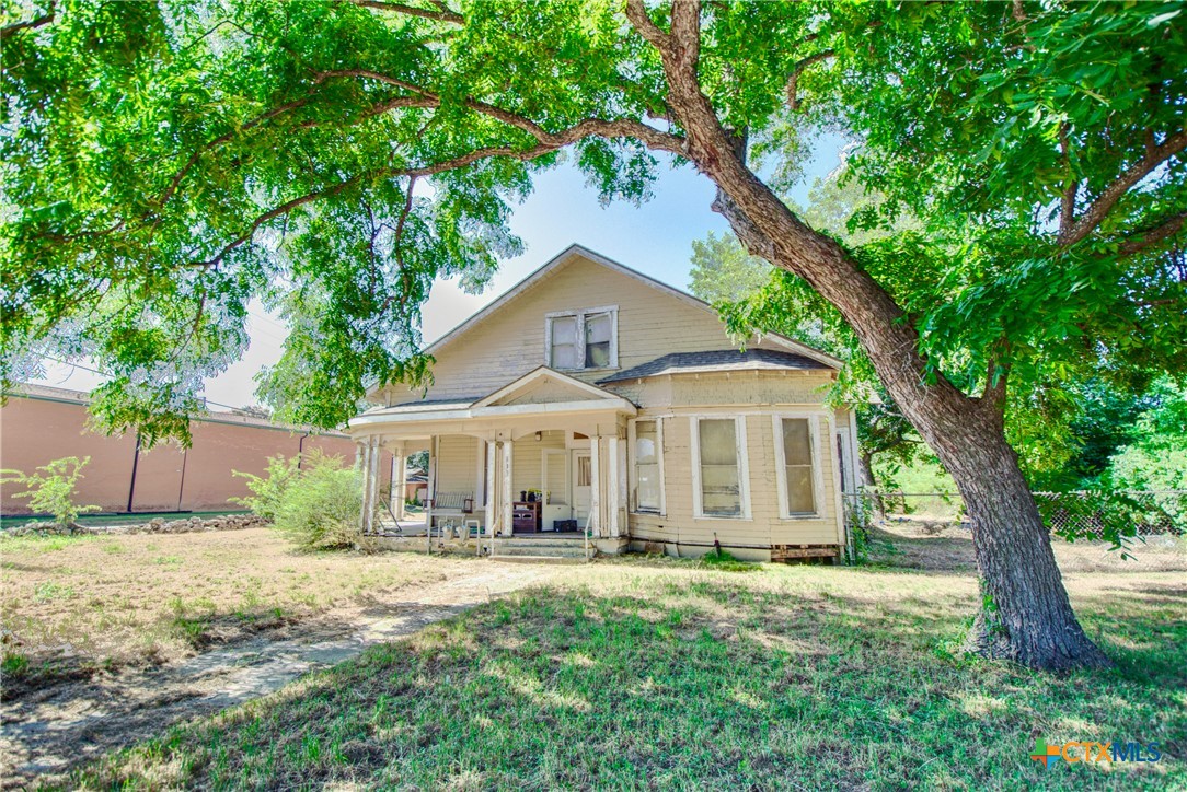 216 Fortune Street Property Photo 1