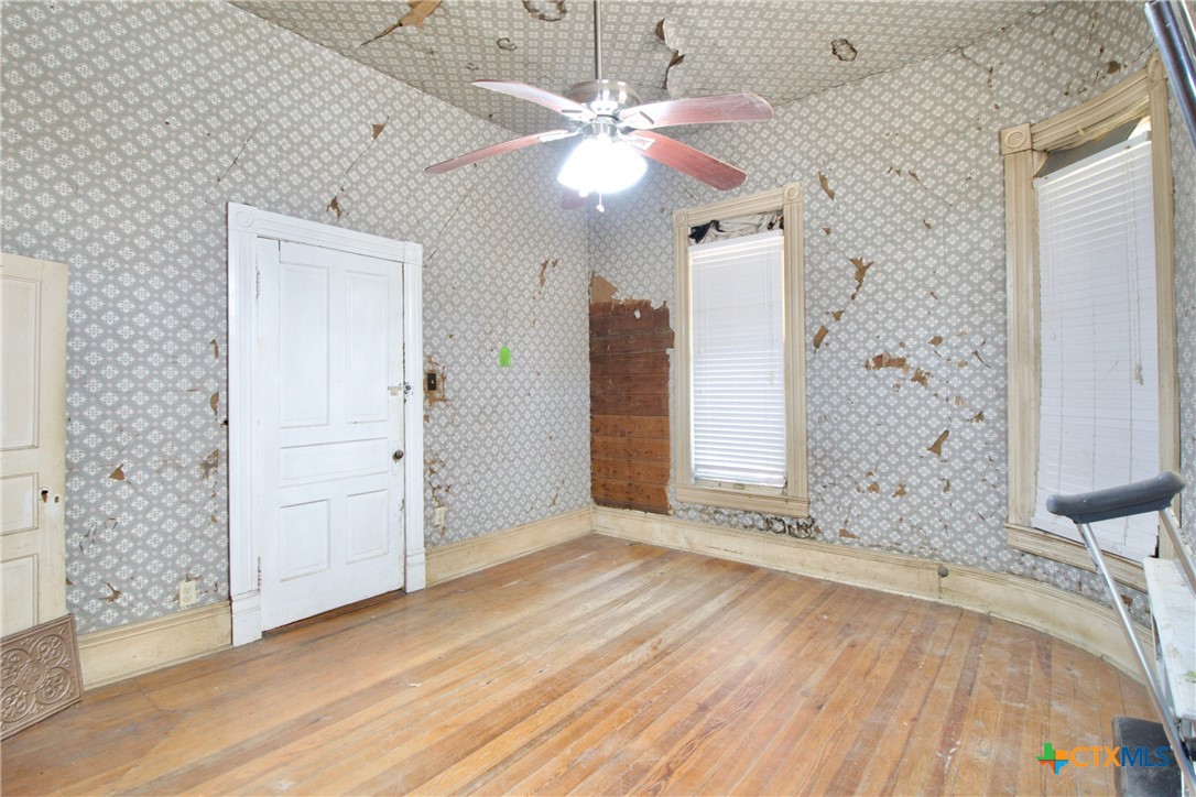 216 Fortune Street Property Photo 10