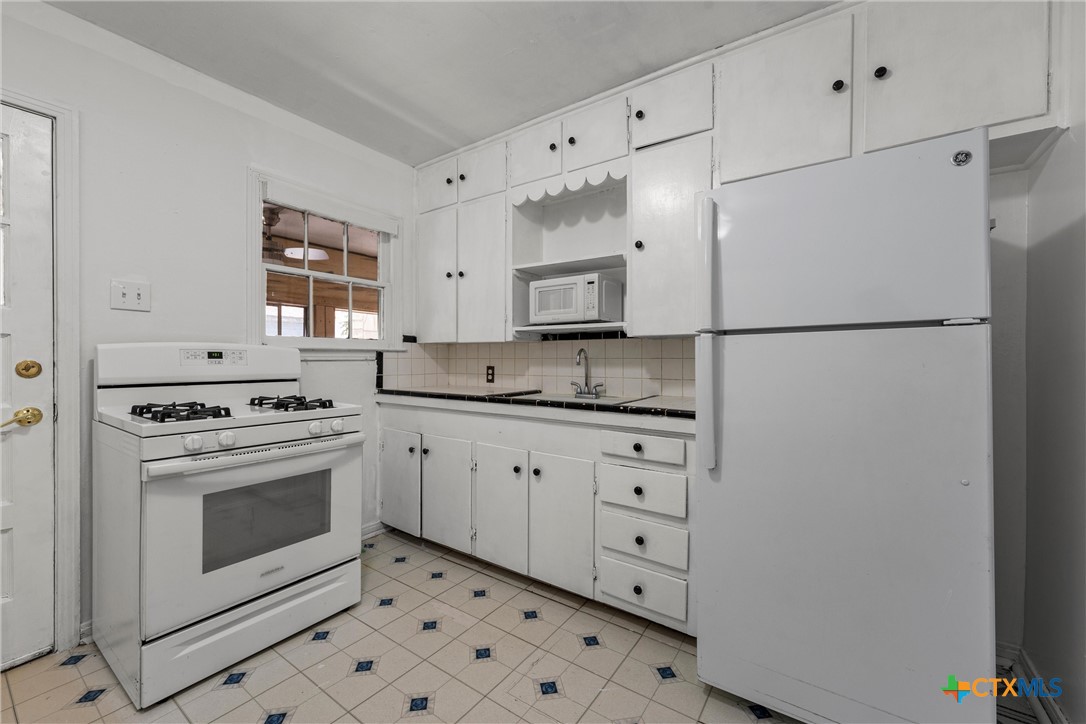 1417 S 15th Street Property Photo 9