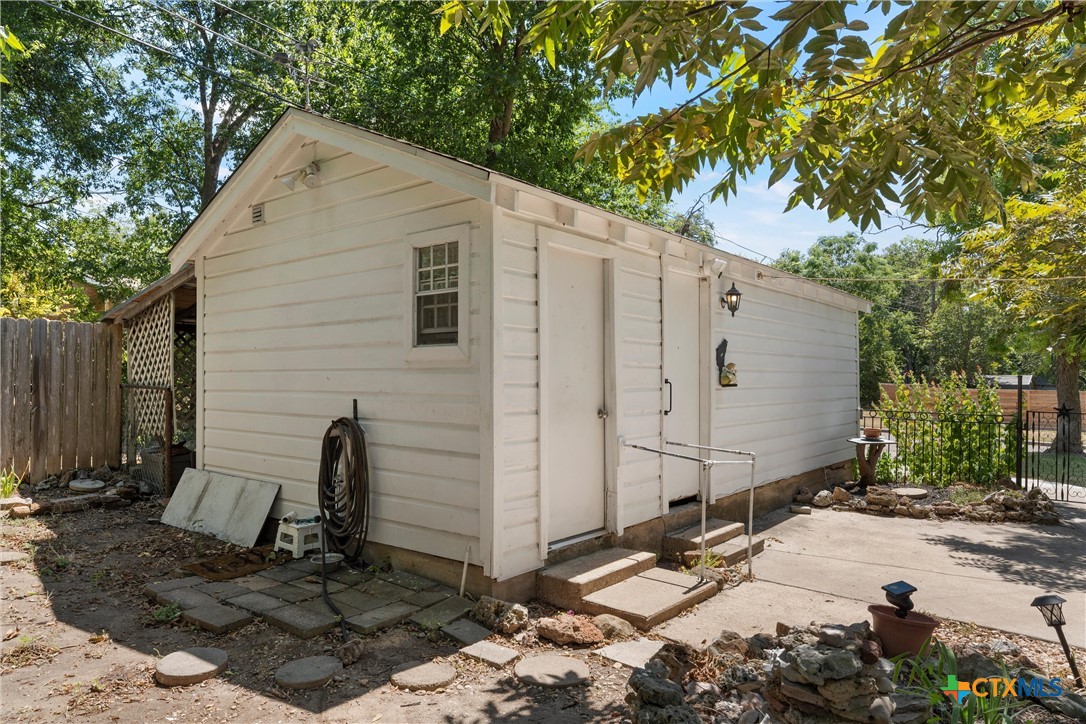 1417 S 15th Street Property Photo 20