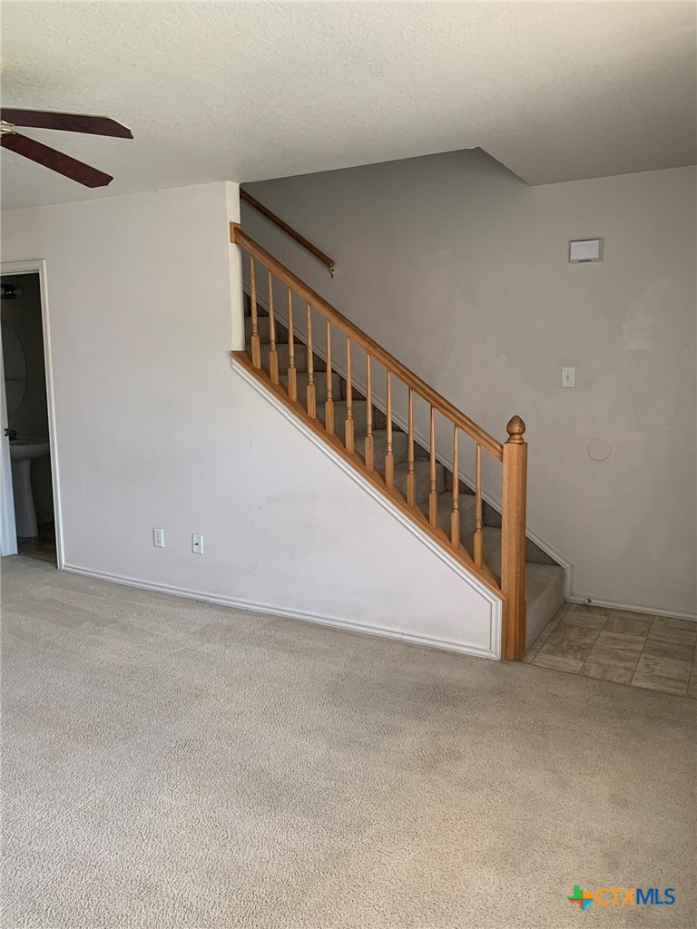 416 Creek Street B Property Photo 3