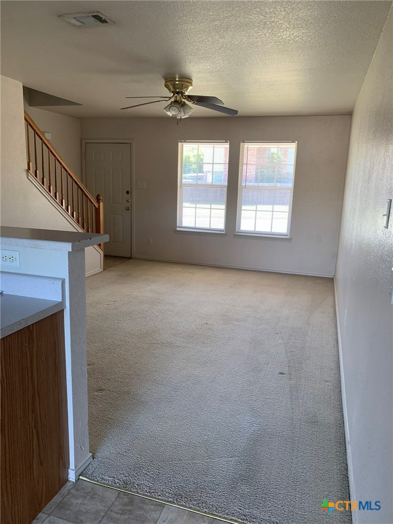 416 Creek Street B Property Photo 6