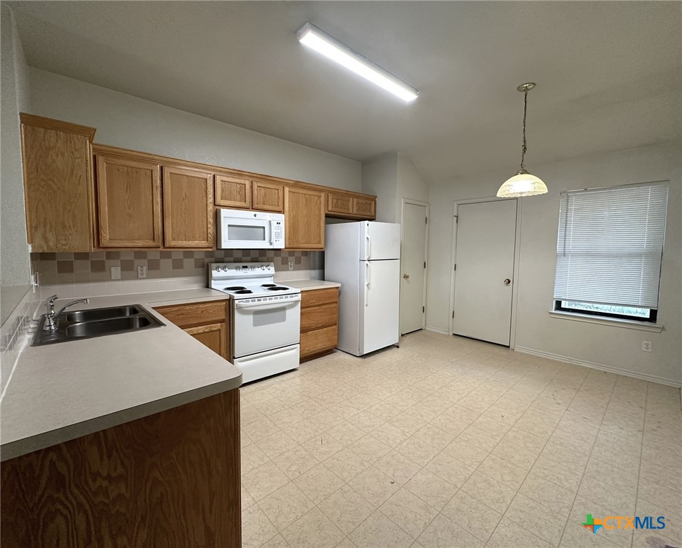 201 Janelle Drive B Property Photo 4