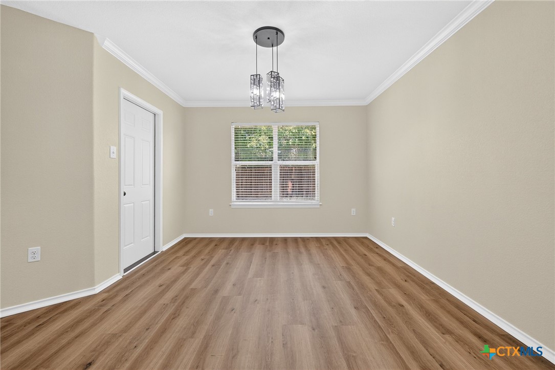 3907 Dewitt County Court Property Photo 10