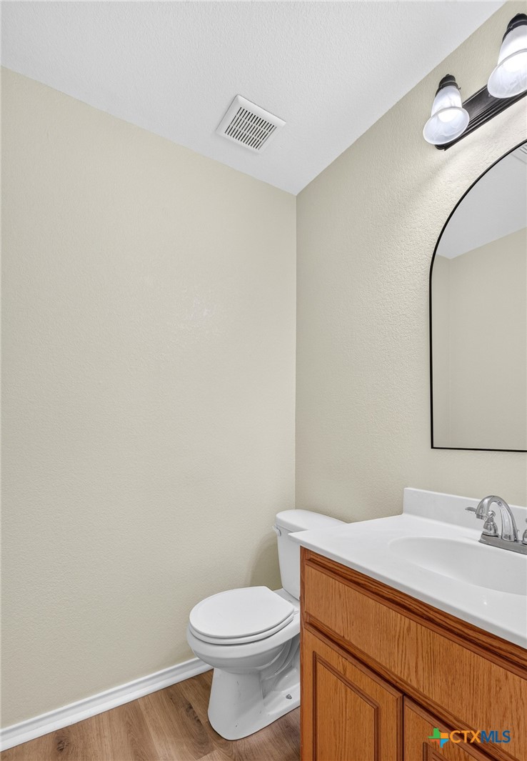 3907 Dewitt County Court Property Photo 12